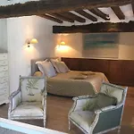 Domaine De Villeray 4* Конде