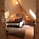 Отель Domaine De Villeray 4*
