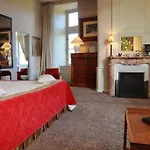 Domaine De Villeray 4*