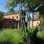 Отель Domaine De Villeray 4*