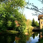 Отель Domaine De Villeray Конде