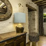 Domaine De Villeray 4*