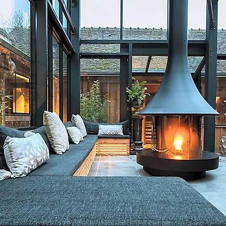 Hotel Domaine De Villeray 4*