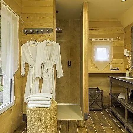 Domaine De Villeray Hotel Condeau