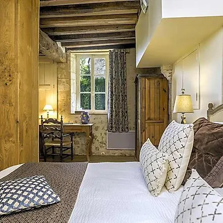 Domaine De Villeray 4*