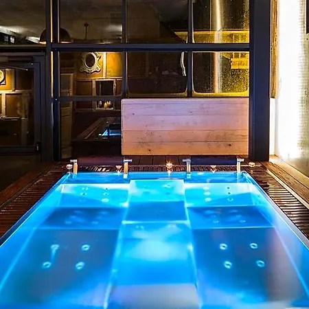 Domaine De Villeray 4* Condeau