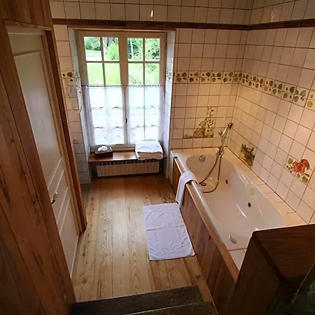 Domaine De Villeray Hotel 4*