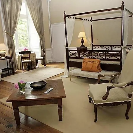 Domaine De Villeray 4*