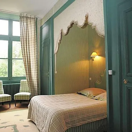 Domaine De Villeray Hotel Condeau