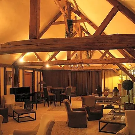 Domaine De Villeray Hotel