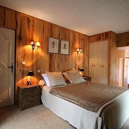 Domaine De Villeray 4* Condeau