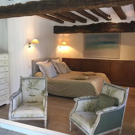 Domaine De Villeray 4* Condeau