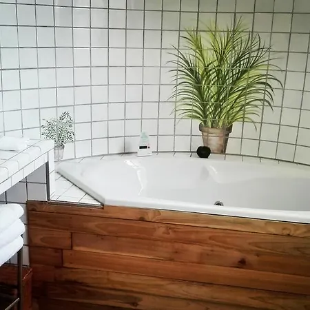 Domaine De Villeray Condeau