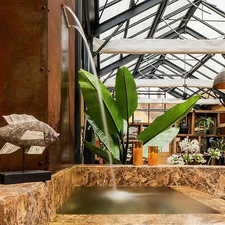 Domaine De Villeray 4*