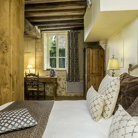 Domaine De Villeray 4*