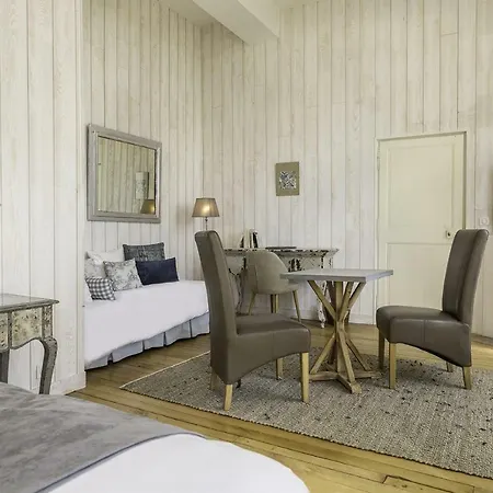 Domaine De Villeray 4* Condeau