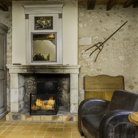 Hotel Domaine De Villeray 4*