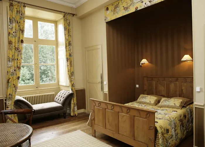 Domaine De Villeray Hotel 4*