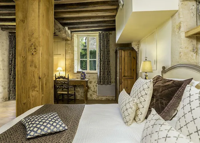 Domaine De Villeray 4*