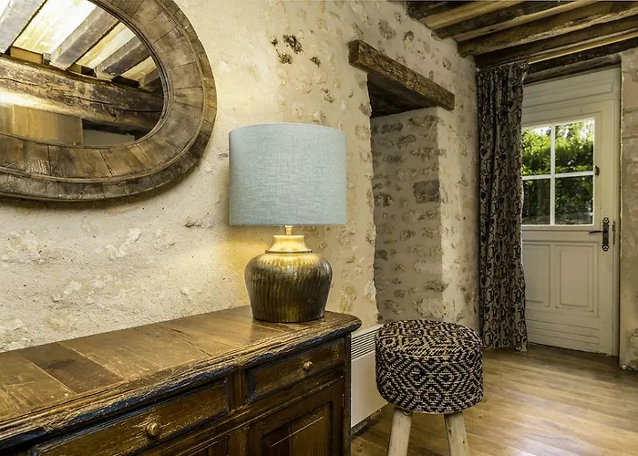 Domaine De Villeray 4*